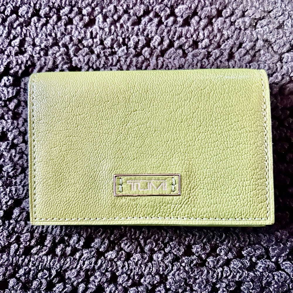 Tumi Lime Green Leather Card Case with Logo Plaque